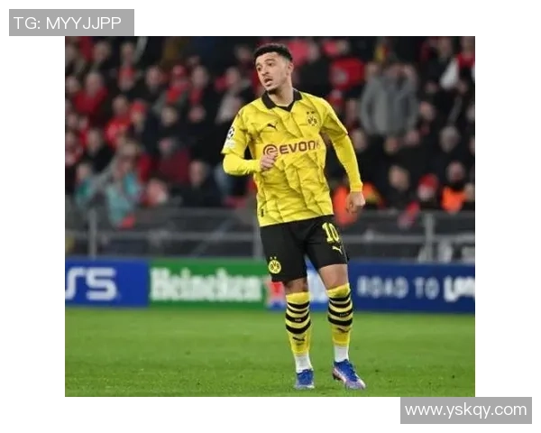 图片报：多特蒙德正继续重视桑乔，最早或许冬窗将其引入